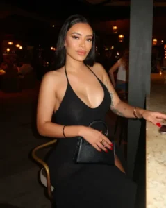 Yasmine ex on the beach
